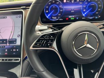 Mercedes-Benz EQS EQS 450+ Exclusive Luxury Auto Electric PAN ROOF/DISTRONIC/HEADS