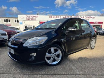 Toyota Auris 1.8 HYBRID T4 AUTOMATIC