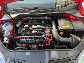 Volkswagen Golf 2.0 GTI DSG