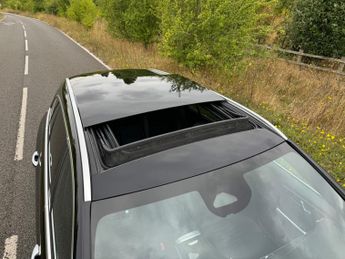 Mercedes-Benz C Class C300e AMG Line Premium Plus Estate Auto Petrol Hybrid 25KWH PAN 