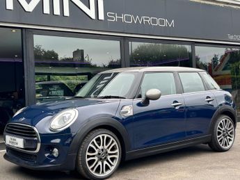 MINI Hatch Cooper 1.5 Seven Edition Chili / Media 5 door - SAT NAV + LOUNGE