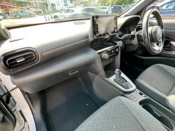 Toyota Yaris Cross DESIGN FHEV