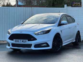 Ford Focus 2.0T EcoBoost ST-3 Hatchback 5dr Petrol Manual Euro 6 (s/s) (250