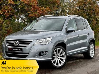 Volkswagen Tiguan 2.0 TDI R-Line Auto 4WD Euro 5 5dr