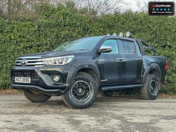 Toyota Hi Lux Invincible 50th Anniversary Edition D-4D Dcb