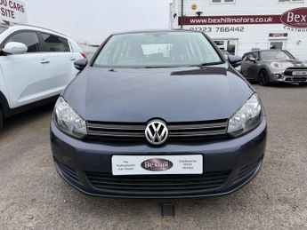 Volkswagen Golf SE TSI DSG