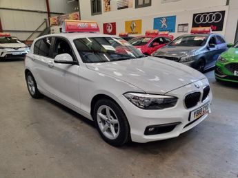 BMW 118 118D SE