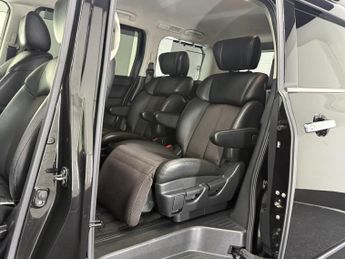 Nissan Elgrand E52 3.5 V6 4WD Highway Star, PNE52