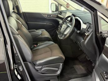 Nissan Elgrand E52 2.5 Highway Star Urban Chrome, TE52
