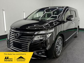 Nissan Elgrand E52 3.5 V6 Highway Star 350 4WD, PNE52