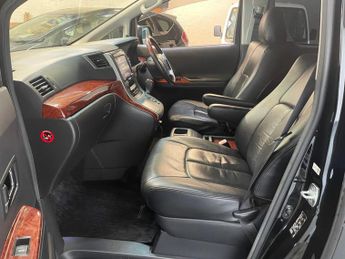 Toyota Alphard 2.4 240S PRIME SELECTION 2 + SUBLTE MODIFICATIONS