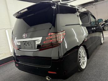 Toyota Alphard 2.4 240S PRIME SELECTION 2 + SUBLTE MODIFICATIONS