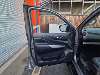 Nissan Navara DCI N-GUARD SHR DCB