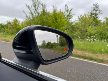 Mercedes-Benz A Class A250e AMG Line Premium Auto Petrol Hybrid 15KWH REVERSE CAM/PARK