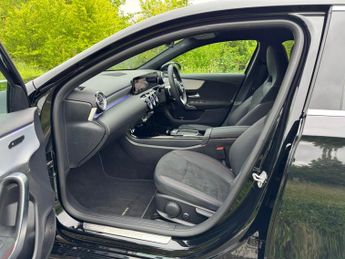 Mercedes-Benz A Class A250e AMG Line Premium Auto Petrol Hybrid 15KWH REVERSE CAM/PARK