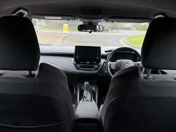 Toyota Corolla ICON TECH