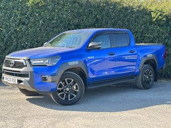 Toyota Hi Lux Crew Cab 4X4 AUTO Invincible X Air Con Cam Nav Sensors EURO 6 NO