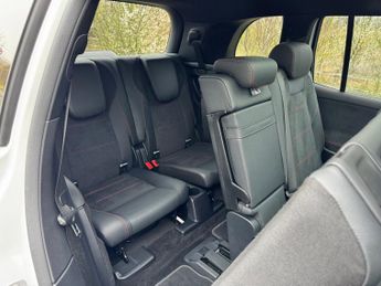 Mercedes-Benz EQB EQB 350 66KWH 4Matic AMG Line Premium Auto Electric 7 SEATER/PAN