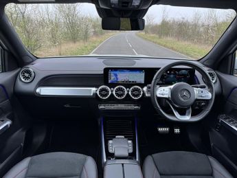 Mercedes-Benz EQB EQB 350 66KWH 4Matic AMG Line Premium Auto Electric 7 SEATER/PAN