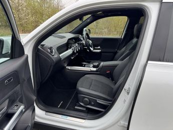 Mercedes-Benz EQB EQB 350 66KWH 4Matic AMG Line Premium Auto Electric 7 SEATER/PAN