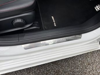 Mercedes-Benz A Class A35 AMG 4Matic Auto Petrol REVERSE CAMERA/SAT NAV