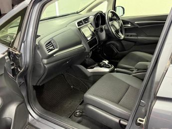 Honda Jazz FIT HYBRID 1.5 L HONDA SENSING Low Mileage Import