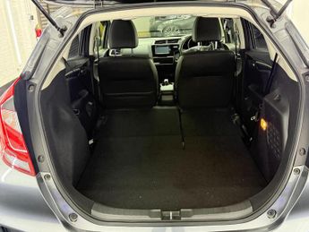 Honda Jazz FIT HYBRID 1.5 L HONDA SENSING Low Mileage Import