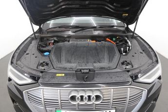 Audi E-Tron SPORTBACK QUATTRO TECHNIK