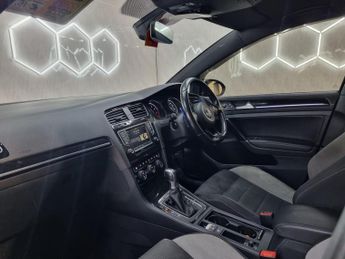 Volkswagen Golf 2.0 R DSG