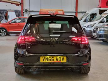 Volkswagen Golf 2.0 R DSG
