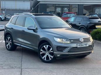 Volkswagen Touareg 3.0 Touareg V6 R-Line TDI BlueMotion Technology Auto 4WD 5dr