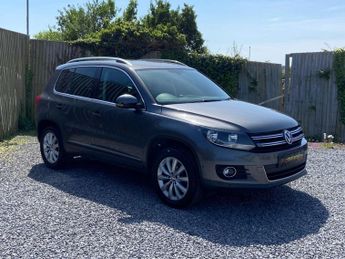 Volkswagen Tiguan 2.0 TDI BlueMotion Tech Match DSG 4WD Euro 5 (s/s) 5dr