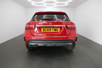 Mercedes-Benz GLA GLA 180 AMG LINE EDITION