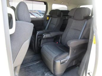 Toyota Vellfire 3.5 ZG EDITION + 7 Seats