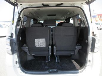Toyota Vellfire 3.5 ZG EDITION + 7 Seats