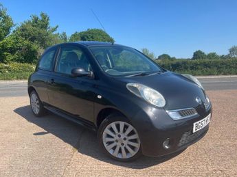 Nissan Micra ACTIVE LUXURY