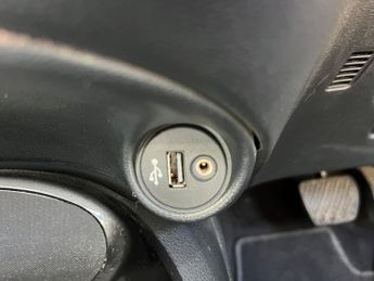 Nissan Juke 1.6 TEKNA XTRONIC AUTOMATIC