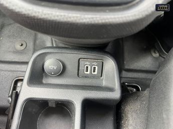 Ford Transit Connect AUTO LWB  L2H1 Limited Air Con Alloys Cam Nav Sensors EURO 6 NO 