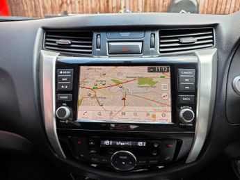 Nissan Navara DCI TEKNA SHR DCB