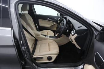 Mercedes-Benz GLA GLA 200 D SE