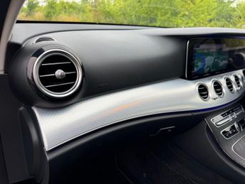 Mercedes-Benz E Class E220 D SE Auto Diesel Estate DIGITAL DASH/PARKTRONIC/LEATHER/SAT