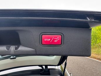 Mercedes-Benz E Class E220 D SE Auto Diesel Estate DIGITAL DASH/PARKTRONIC/LEATHER/SAT