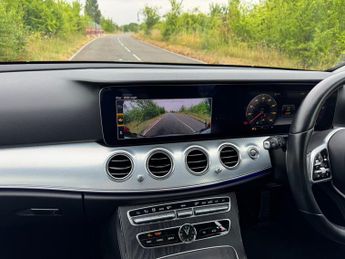 Mercedes-Benz E Class E220 D SE Auto Diesel Estate DIGITAL DASH/PARKTRONIC/LEATHER/SAT