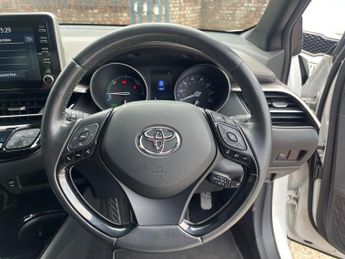 Toyota C-HR 1.8 HYBRID EXCEL AUTOMATIC