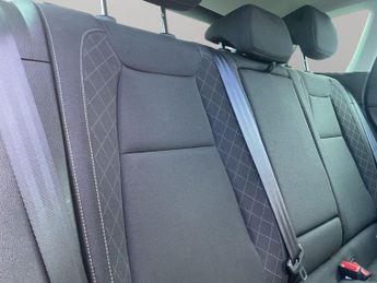 Skoda Karoq 1.5 TSI ACT SE Euro 6 (s/s) 5dr