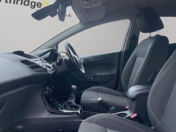 Ford Fiesta 1.0T EcoBoost Titanium Euro 6 (s/s) 5dr