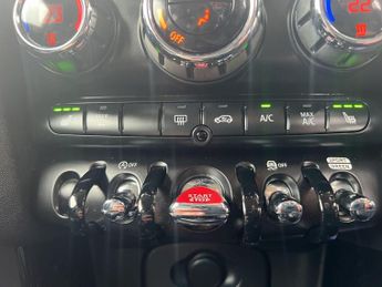 Mini Hatch 1.5 Cooper Exclusive Euro 6 (s/s) 3dr