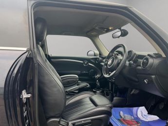 Mini Hatch 1.5 Cooper Exclusive Euro 6 (s/s) 3dr