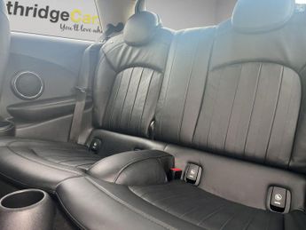 Mini Hatch 1.5 Cooper Exclusive Euro 6 (s/s) 3dr