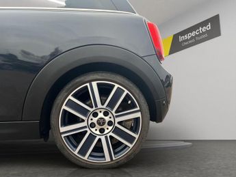 Mini Hatch 1.5 Cooper Exclusive Euro 6 (s/s) 3dr